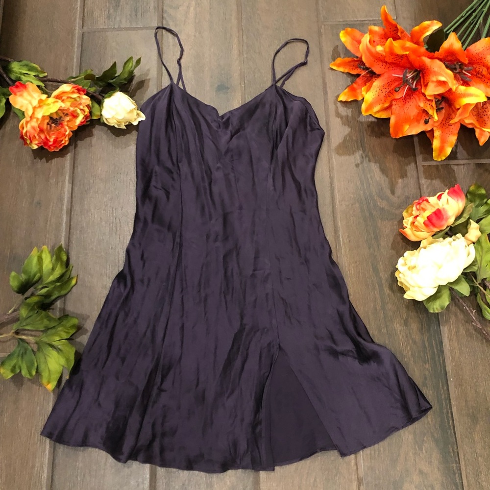 Vintage Victoria’s Secret silk slip dress with adjustable straps - Picture 5 of 8